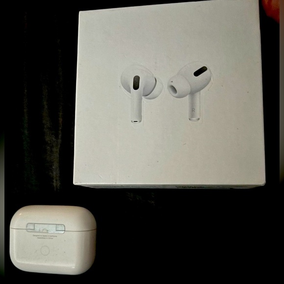 Left Airpod Pro Right Airpod GENUINE APPLE AIRPODS Pro 1st Gen